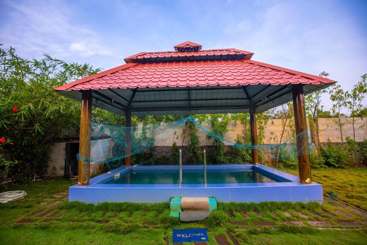 Waves Beach House Pondicherry Exterior foto