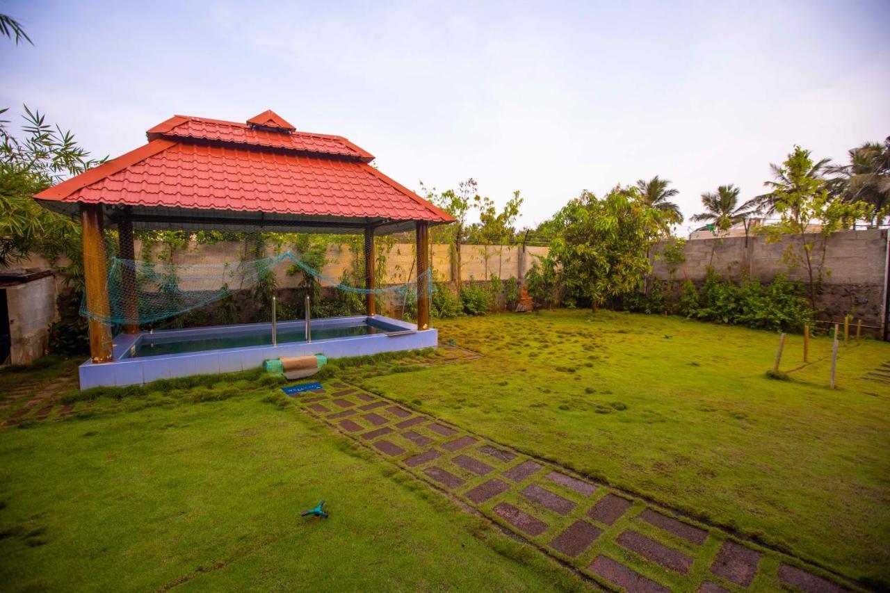 Waves Beach House Pondicherry Exterior foto